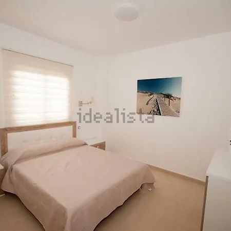 Sunny Apartment *